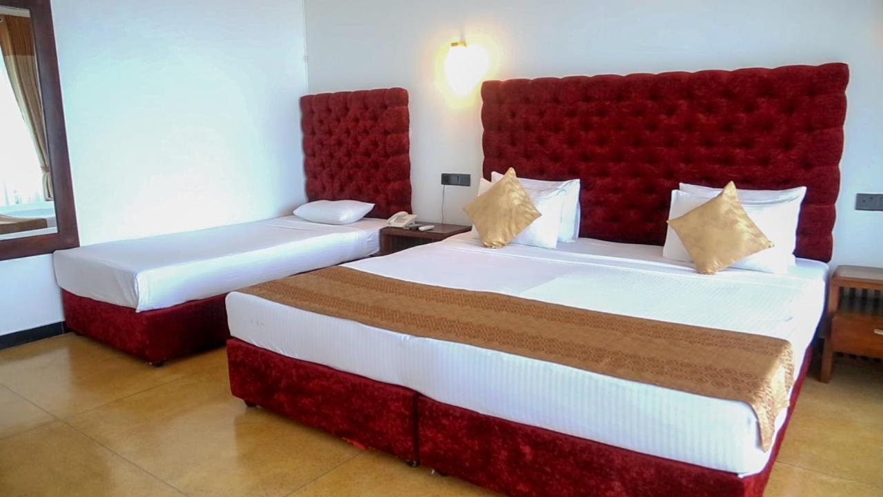 Samudra Beach Resort Tangalle Eksteriør bilde