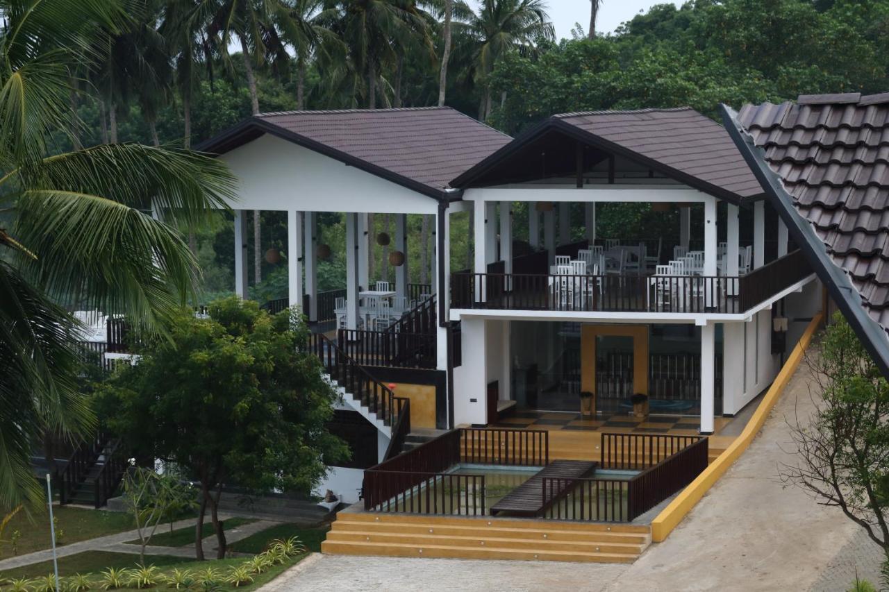 Samudra Beach Resort Tangalle Eksteriør bilde
